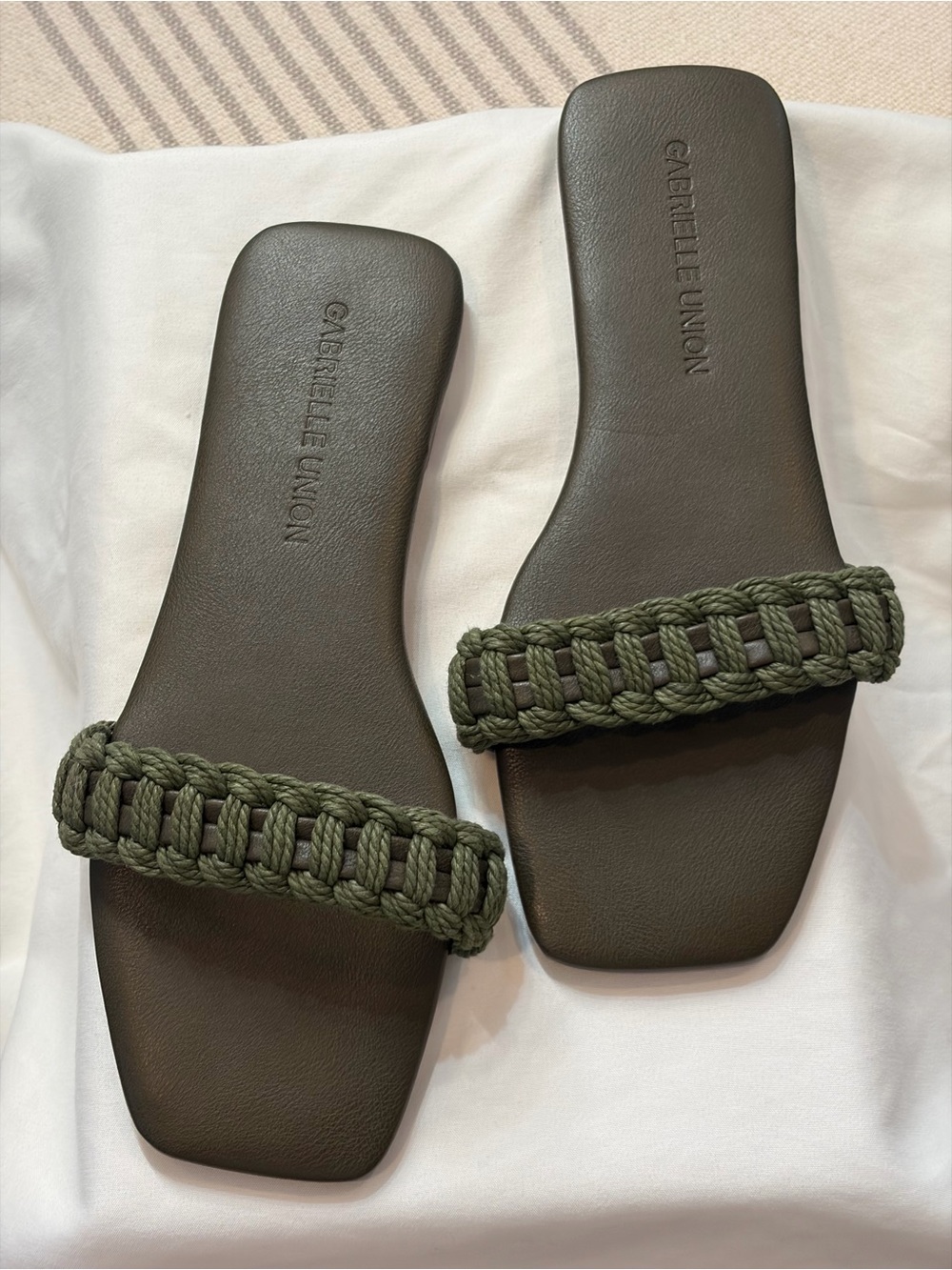 Gabrielle Union - Olive Braided Slide Sandals